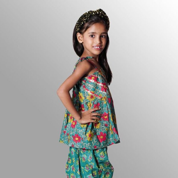 Stylish Cotton Blend Jaipur Print Dhoti Kurta Set for Girls (Green)